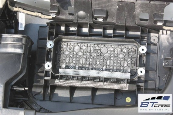 VW TOUAREG KONSOLA DESKA ROZDZIELCZA KOKPIT PULPIT CZARNA 7P0 7P 7P1857003 7P1 857 003 7P1819241B 7P1857003 7P1857003 7P1857003