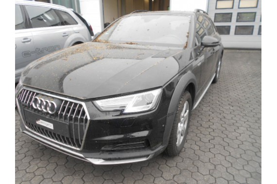 AUDI A4 ALLROAD DRZWI LEWE PRZÓD + TYŁ STRONA LEWA przednie + tylne 2 sztuki 8W B9 Kolor A2A2 LY9B Brylantowy czarny Avant Kombi