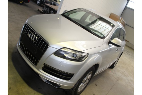 AUDI Q7 LUSTERKO DRZWI LEWE 11+2 PIN 4L zewnętrzne pinów kabli przewodów 13pin FOTOCHROM full LX7W - lodowo srebrny