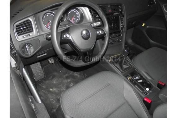 VW GOLF 7 VII KOMBI BOCZEK BOCZKI DRZWI drzwiowe tapicerka 5G 5G9 Variant KOMPLET BOCZKÓW CZARNY welur welurowe czarne