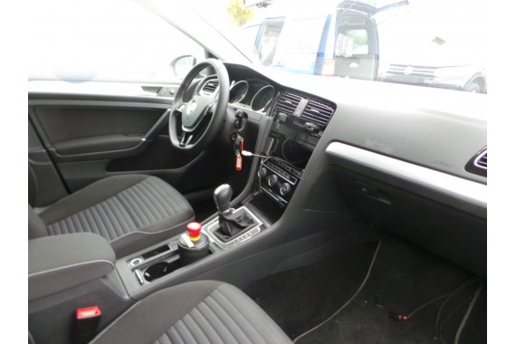 VW GOLF 7 VII BOCZEK BOCZKI DRZWI drzwiowe tapicerka 5G 5G4 KOMPLET BOCZKÓW CZARNY welur welurowe podświetlane 5 drzwi GTi