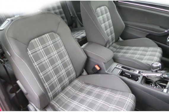 VW GOLF 7 VII TUNEL ŚRODKOWY + PODŁOKIETNIK 5G 5G1863241 5G1 863 241 TUNEL Z PODŁOKIETNIKIEM welur kolor czarny 5G0864207