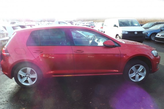 VW GOLF 7 VII TYŁ ZDERZAK tylny + KLAPA BAGAŻNIKA + LAMPY lampa Led Kolor: LA3X - czerwony (sunset red metallic) 5G KOMPLETNY