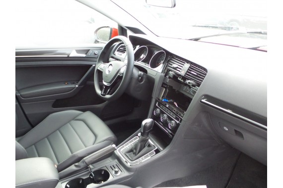 VW GOLF 7 VII FOTELE KOMPLET FOTELI siedzeń siedzenia fotel tapicerka 5G 5G4 5G0 skóra kolor czarny 5-drzwiowe drzwi USA