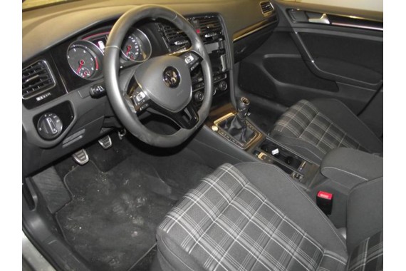 VW GOLF 7 VII TUNEL ŚRODKOWY + PODŁOKIETNIK 5G 5G1863241 5G1 863 241 TUNEL Z PODŁOKIETNIKIEM welur kolor czarny 5G0864207