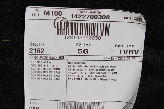 VW GOLF 7 VII KOMBI BOCZEK BOCZKI DRZWI drzwiowe tapicerka 5G 5G9 Variant KOMPLET BOCZKÓW CZARNY welur welurowe czarne