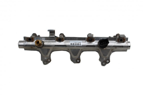 VW AUDI LISTWA WTRYSKOWA 06J133317M 06J133317AB benzyna 2.0 TFSi 06J133317M 06J133317AB rozdzielacz paliwa 06J133317M 06J133317M