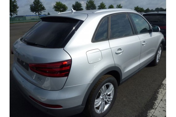 AUDI Q3 TYŁ ZDERZAK tylny +  KLAPA BAGAŻNIKA pod HAK 8U0 8U P5P5 LX7W Lodowsrebrny Srebrny 8U0827025 8U0827025B 8U0807511