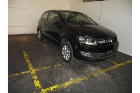 VW POLO FOTELE KOMPLET FOTELI siedzeń siedzenia tapicerka 6R 6R3 6R0 3-drzwiowy welur w kolorze czarnym 72 kilometry