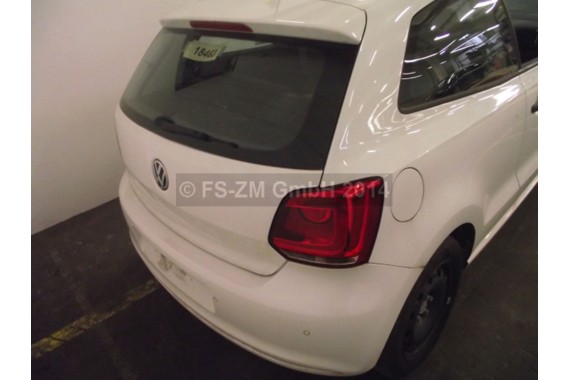 VW POLO FOTELE KOMPLET FOTELI siedzeń siedzenia tapicerka 6R 6R3 6R0 3-drzwiowy welur w kolorze czarno-szarym 6830 kilometrów