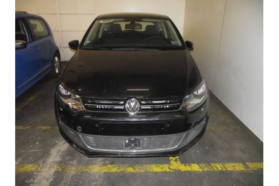 VW POLO FOTELE KOMPLET FOTELI siedzeń siedzenia tapicerka 6R 6R3 6R0 3-drzwiowy welur w kolorze czarnym