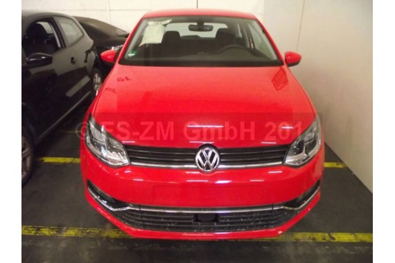 VW POLO TYŁ 6C LP3G ZDERZAK + KLAPA BAGAŻNIKA + LAMPY lampa 6C0 Kolor: LP3G - czerwień flash