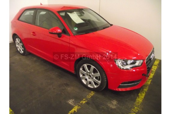 AUDI A3 DRZWI LEWE PRZEDNIE srona lewa 8V 8V0 LZ3M - czerwony 3-drzwiowy 8V3831051A 8V3831051B 8V3831051C 8V3 831 051 8V3831051