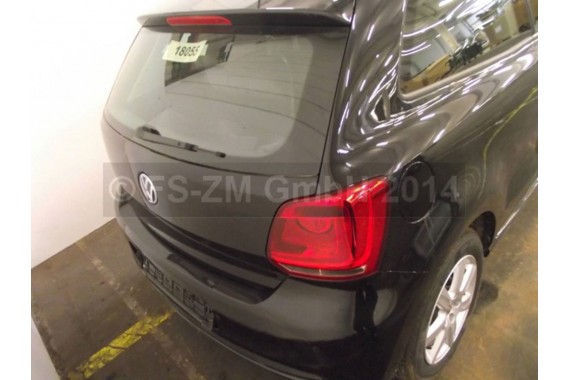VW POLO FOTELE KOMPLET FOTELI siedzeń siedzenia tapicerka 6R 6R3 6R0 3-drzwiowy welur w kolorze czarnym