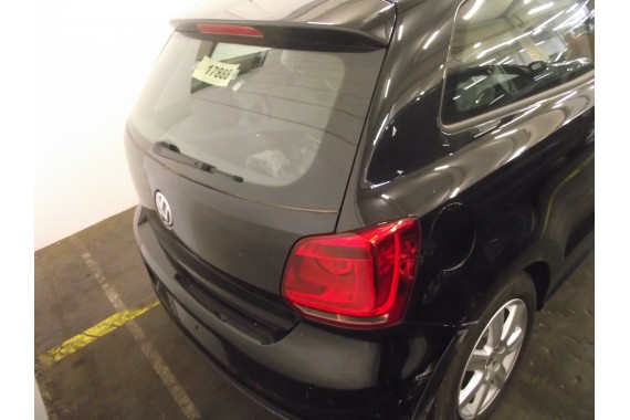 VW POLO FOTELE KOMPLET FOTELI siedzeń siedzenia tapicerka 6R 6R3 6R0 3-drzwiowy welur kolor czarny