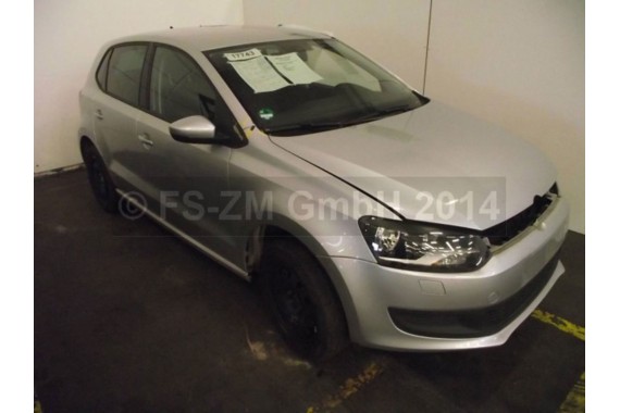 VW POLO FOTELE KOMPLET FOTELI siedzeń siedzenia tapicerka 6R 6R4 6R0 5-drzwiowy welur w kolorze czarno-szarym