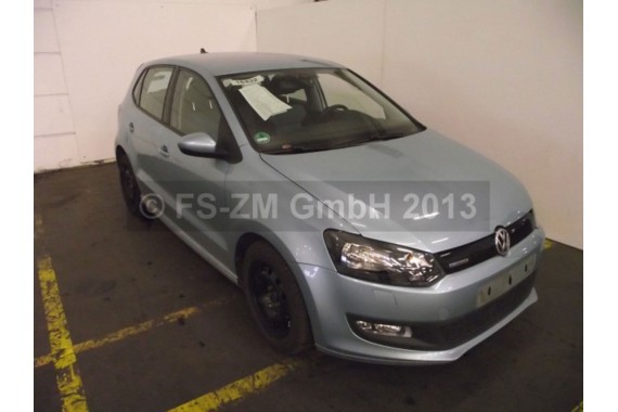 VW POLO FOTELE FOTELE KOMPLET FOTELI siedzeń siedzenia fotel tapicerka 6R 6C welurw kolorze czarnym i niebieskim 5-drzwiowy