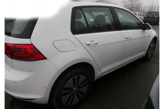 VW E-GOLF KLAPKA WLEWU PALIWA Kolor: LC9A - biały (pure white) 5G GOLF 7 VII 5GE809857 5GE809857 5G0809909 5GE809857 5G0809909