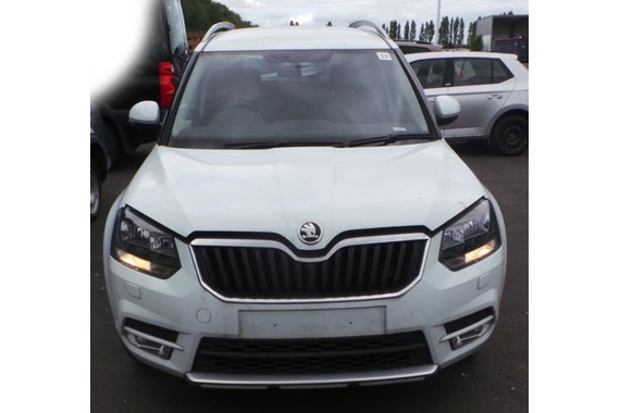 SKODA YETI NADKOLE PRZÓD PRZEDNIE 5L0809961B 5L0 809 961 B 5L0809962B 5L0 809 962 B