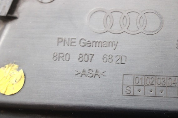 AUDI Q5 KRATKA ZDERZAKA 8R0807682D kolor 01C czerń satynowa pod HALOGEN ACC wlotu powietrza 8R0 807 682 D 8R 2009- 8R0807682D
