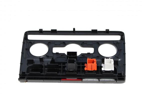 VW THE BEETLE RAMKA RADIA NAVI 5C5820073F obudowa radia nawigacji kolor 1QB - czerń satynowa przesłona 5C5 820 073 F 5C5820073F