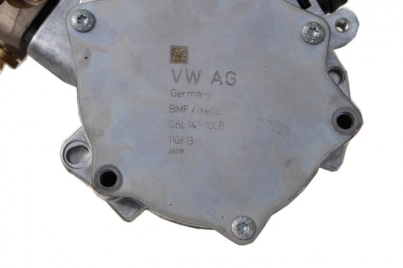 AUDI POMPA VACUM 06L145100B +06L127025J POMPA PALIWA 06L145100F 06L127025H 06L127025G 06L127025K 06L127025M 06L127025N 06L127027