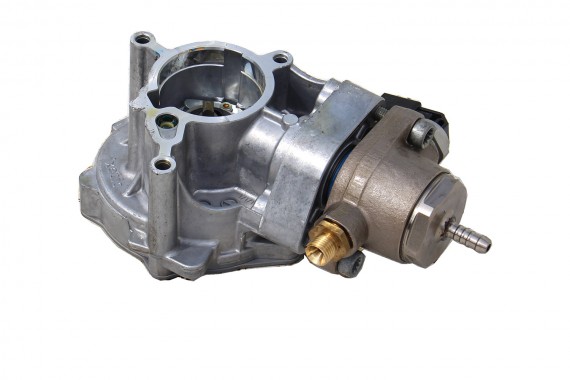 AUDI POMPA VACUM 06L145100B +06L127025J POMPA PALIWA 06L145100F 06L127025H 06L127025G 06L127025K 06L127025M 06L127025N 06L127027