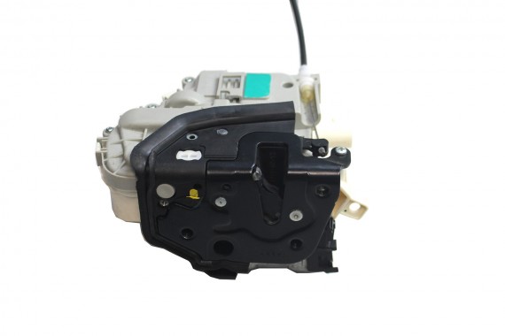 AUDI ZAMEK DRZWI 8X1837015C LEWY PRZÓD KESSY STRONA LEWA PRZEDNIA KIEROWCY 8X1 837 015 8X1837015C 8X1837015C 8X1837015 8X1837015