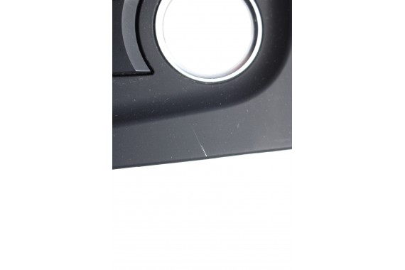 AUDI LAMPKA OŚWIETLENIE PODSUFITKI 8T0947135B kabiny 8T0 947 135 B kolor: 6PS czerń soul   A4 A5 Q5  8K 8T 8R
