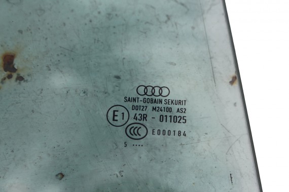 AUDI A4 SEDAN SZYBA DRZWI PRAWE 8W5845206 tył  8W5 845 206 prawa tylna kolor E1 zielony drzwiowa rok produkcji 2015  8W5