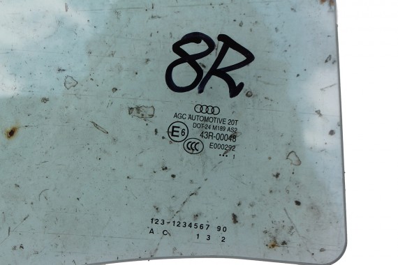 AUDI Q5 SZYBA DRZWI PRAWE 8R0845206  prawa tylna drzwiowa rok produkcji 2011 zielona E6 AS2 8R0 845 206 8R tył tylna