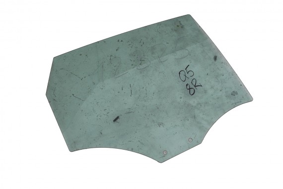 AUDI Q5 SZYBA DRZWI PRAWE 8R0845206  prawa tylna drzwiowa rok produkcji 2011 zielona E6 AS2 8R0 845 206 8R tył tylna