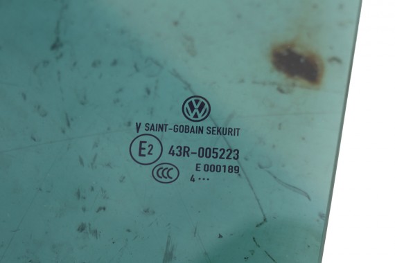 VW POLO SZYBA DRZWI LEWE 6R6845205C  lewa TYŁ tylne 6R6 845 205 C rok 2014  E2  przyciemniana drzwiowa  6R4 6R6 6R 6C
