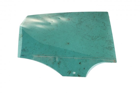 VW POLO SZYBA DRZWI PRAWE 6R6845206C prawa TYŁ tylne 6R6 845 206 C rok 2011  E9   zielona przyciemniana drzwiowa 6R4 6R6 6R 6C