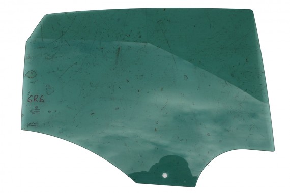 VW POLO SZYBA DRZWI PRAWE 6R6845206C prawa TYŁ tylne 6R6 845 206 C rok 2011  E9   zielona przyciemniana drzwiowa 6R4 6R6 6R 6C