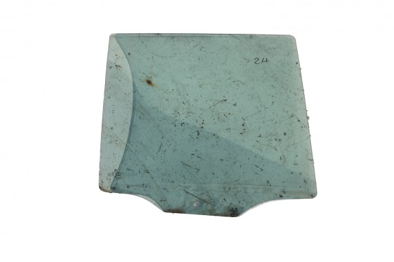 VW AMAROK SZYBA DRZWI PRAWE...