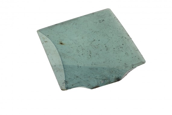 VW AMAROK SZYBA DRZWI PRAWE 2H7845206 prawa TYŁ tylne 2H7 845 206  rok 2011  E1  AS2 zielona drzwiowa  2H, 2H6