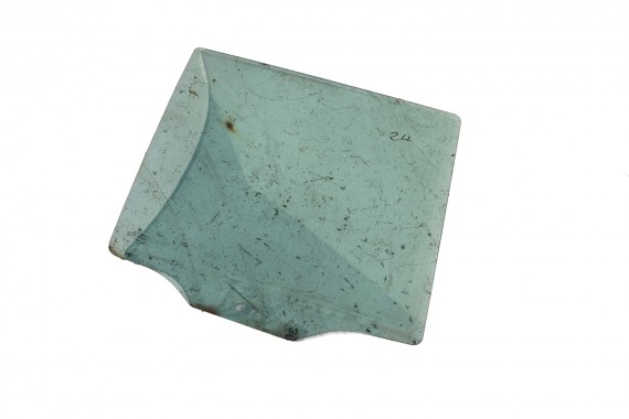 VW AMAROK SZYBA DRZWI PRAWE 2H7845206 prawa TYŁ tylne 2H7 845 206  rok 2011  E1  AS2 zielona drzwiowa  2H, 2H6