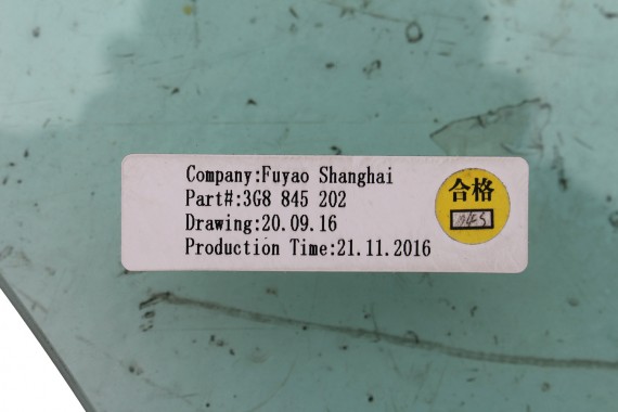 VW ARTEON SZYBA DRZWI PRAWE 3G8845202 3G8845202B prawa przód przednia pasażera 3G8 845 202 B  2016 E4 AS2 zielony drzwiowa 3G8