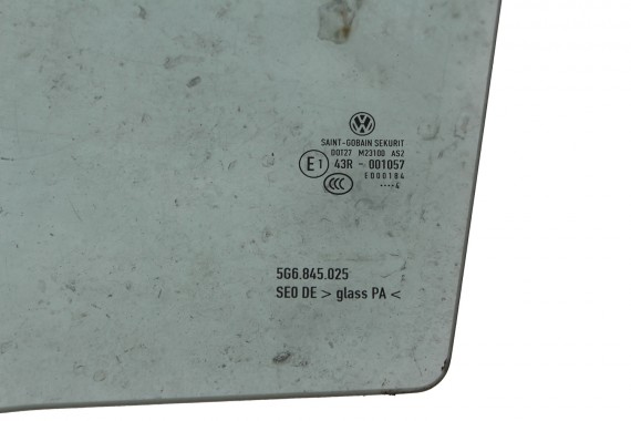 VW GOLF 7 VII SZYBA DRZWI LEWE 5G6845025 lewa tył tylna 5G6 845 025 rok 2014  zielony E1 AS2 drzwiowa 5G 5G4 5G6 FL