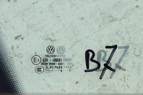 VW PASSAT B7 SEDAN SZYBA DRZWI PRAWE 3C5845216  prawa tył tylna 3C5 845 216  rok 2010 zielony E6 AS2 drzwiowa  3C 3C5 2011-