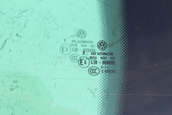 VW TIGUAN SZYBA DRZWI LEWE 5N0845213E lewa tył tylna 5N0 845 213 E  rok 2014 kolor zielony przyciemniany E6 AS3 drzwiowa 5N  FL