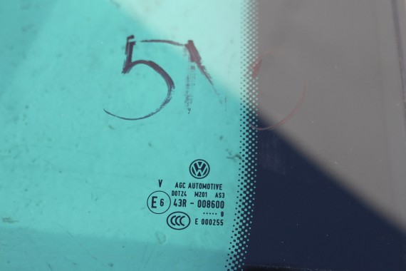 VW TIGUAN SZYBA DRZWI LEWE 5N0845213E lewa tył tylna 5N0 845 213 E  rok 2008 kolor zielony przyciemniany E6 AS3 drzwiowa 5N  FL