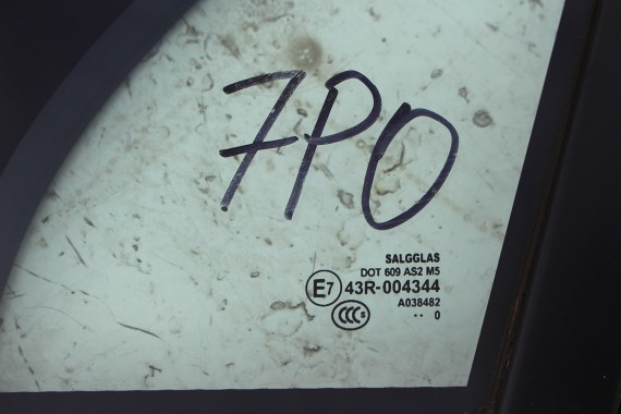 VW TOUAREG SZYBA DRZWI LEWE 7P0845113C 7P0845113D lewa przód przednia 7P0 845 113 C D rok 2010 kolor E7 AS2  zielony drzwiowa 7P