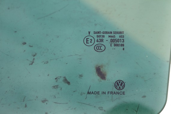 VW TOUAREG SZYBA DRZWI LEWE 7P6845025A 7P6845025C lewa tył tylna 7P6 845 025 A C 2010 zielony przyciemniany E2 AS3 7P 7P0845025