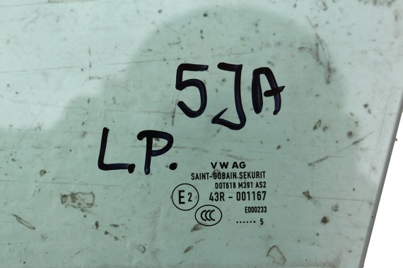 SEAT TOLEDO SKODA RAPID SZYBA DRZWI LEWE 5JA845201E 5JA845201F lewa przód przednia kierowcy 2015  E2 AS2 zielony drzwiowa 5JA