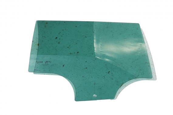 SKODA YETI SZYBA DRZWI...