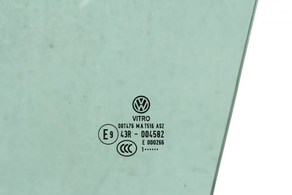 VW THE BEETLE CABRIO SZYBA DRZWI LEWE 5C5845201 lewa przód przednia kierowcy 5C5 845 201 2011 E9 AS2 zielony drzwiowa 3G8 FL