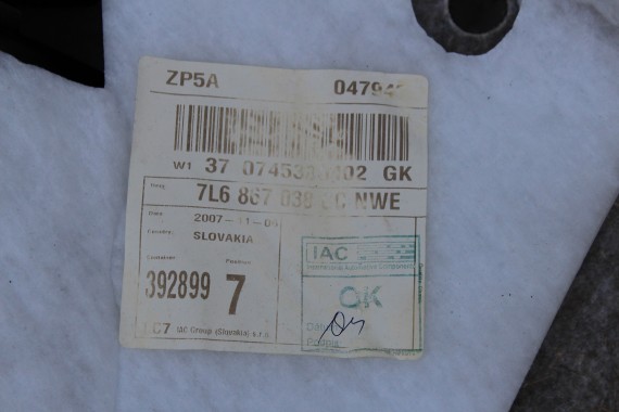VW TOUAREG BOCZEK BAGAŻNIKA 7L6867038CC BOCZKI bagażnik tapicerka prawy kolor NWE -antracyt  7L6 867 038 CC  7L 7L6 FL