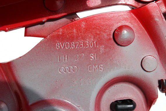 AUDI A3 ZAWIAS MASKI 8V0823301F 8V0823302F 8V0 823 301 8V pokrywy silnika 8V0823301F 8V0823302F 8V0823301E 8V0823302E 8V0823301F